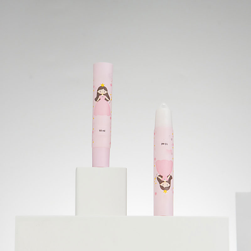 China custom lip gloss tubes
